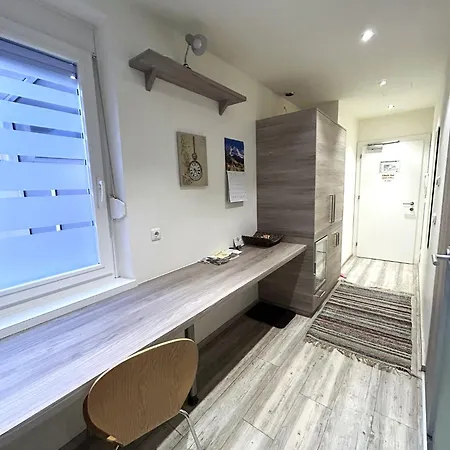City Zimmer - Appartement Dina Mariner Lienz Exterior photo