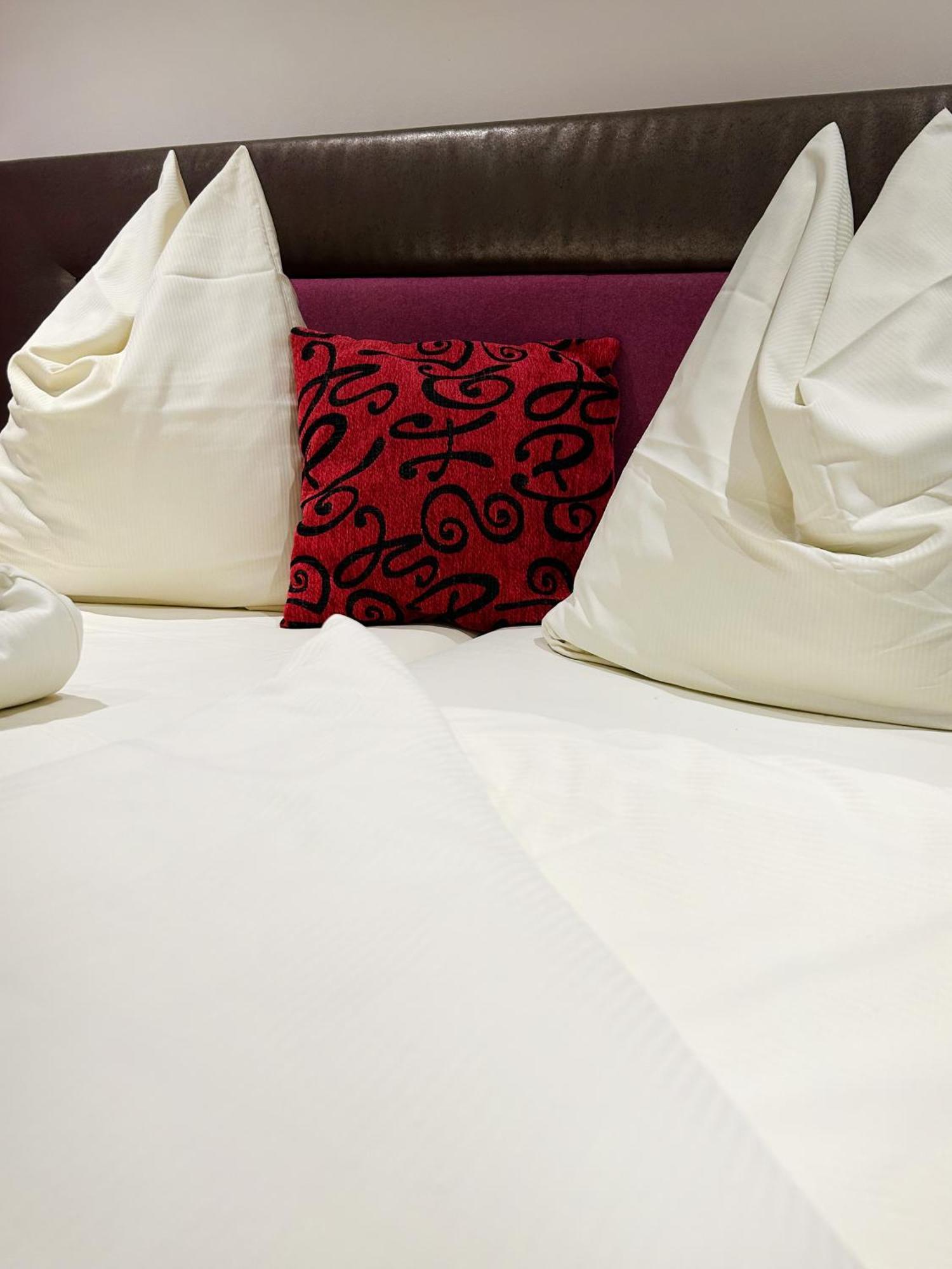 - Dina Mariner Apartahotel 2*